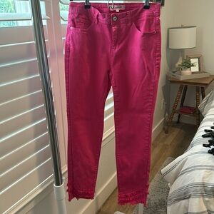 Hot Pink cropped leggings with detail hem
